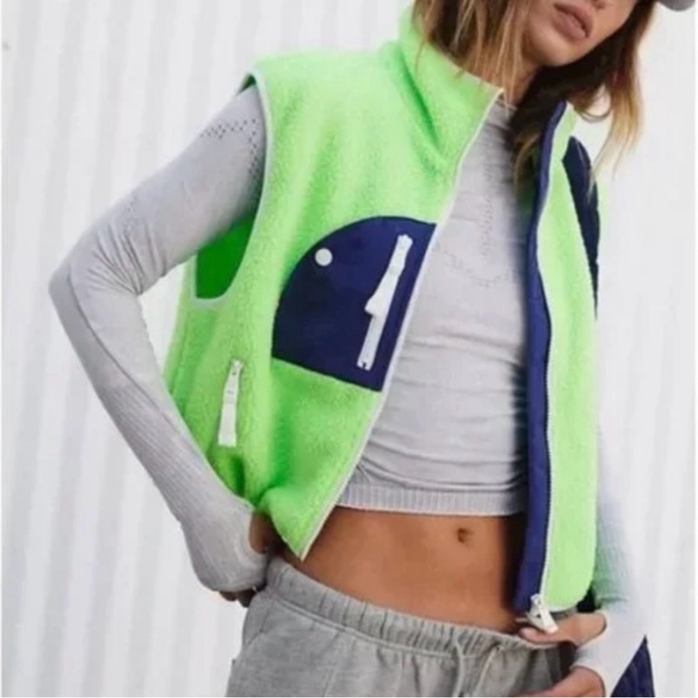 NWOT Free People Movement Hit The Slopes Vest